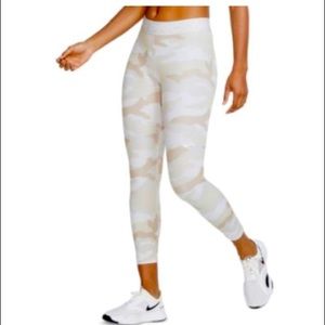 Nike Women’s Pro Dri-FIT Camo 7/8 Length Leggings